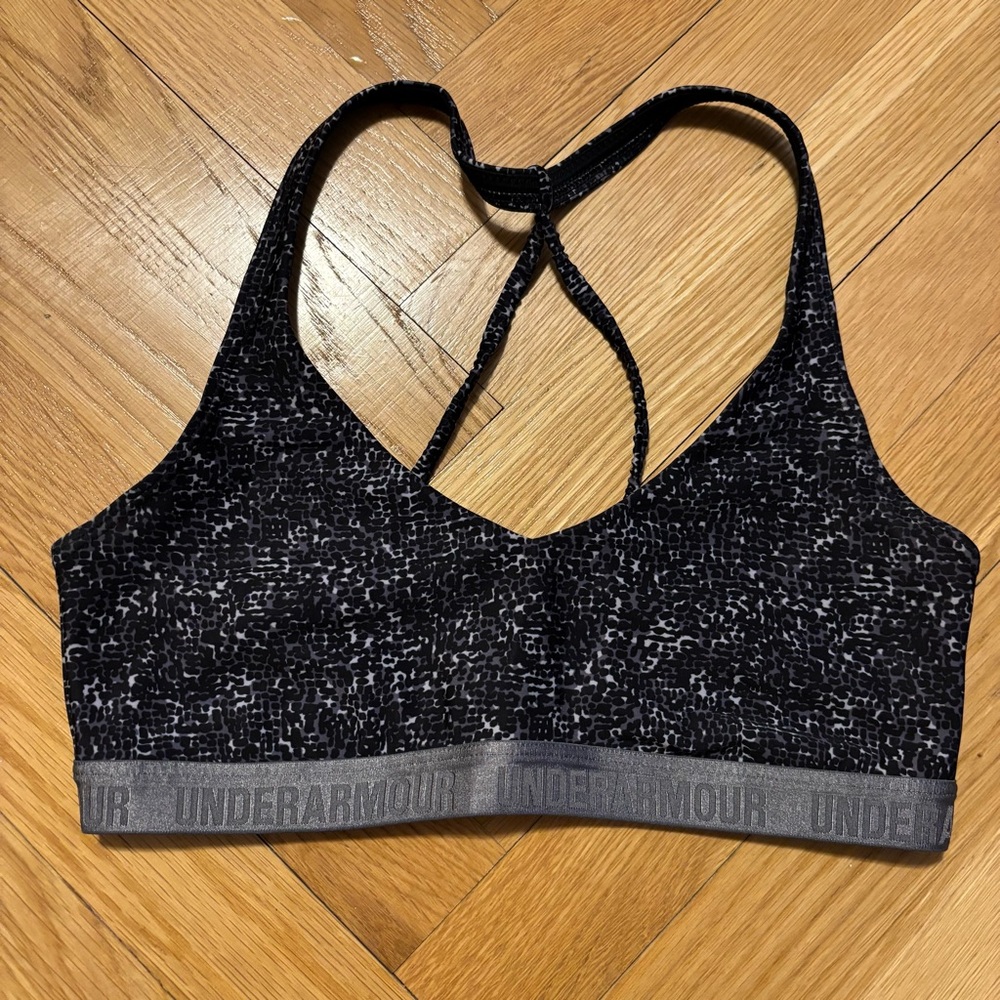 Under Armour Black & Gray Patterned Sports Bra